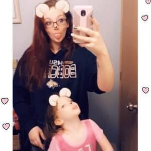 Meet your Posher, Clarissa